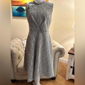 Banana Republic Dress - Aline, flattering, size 6